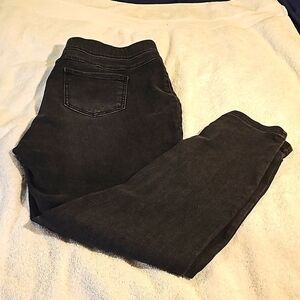 Amazon Distressed Black Pull on pants. Gently worn 1X